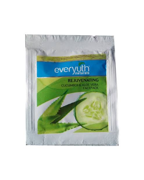 Everyuth Naturals Rejuvenating Cucumber & Aloe Vera Face Pack 9gm
